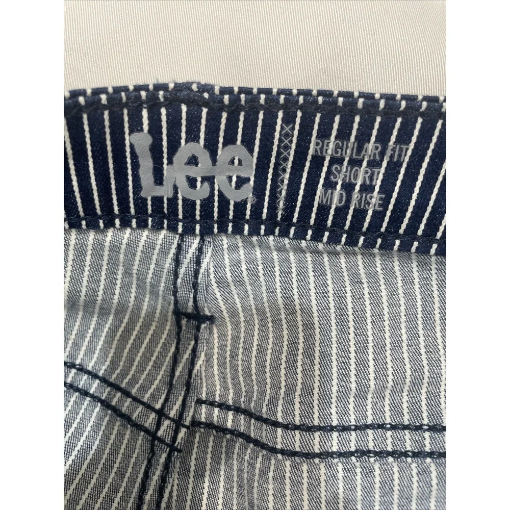Lee short mid-rise regular 20 M‎ railroad stripe Stretch